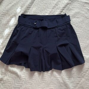 NWOT Offline Skort Sz Small